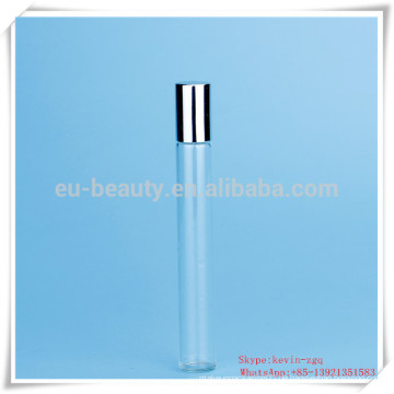 Aromatherapie Glasrolle auf Flasche mit Metallkappe